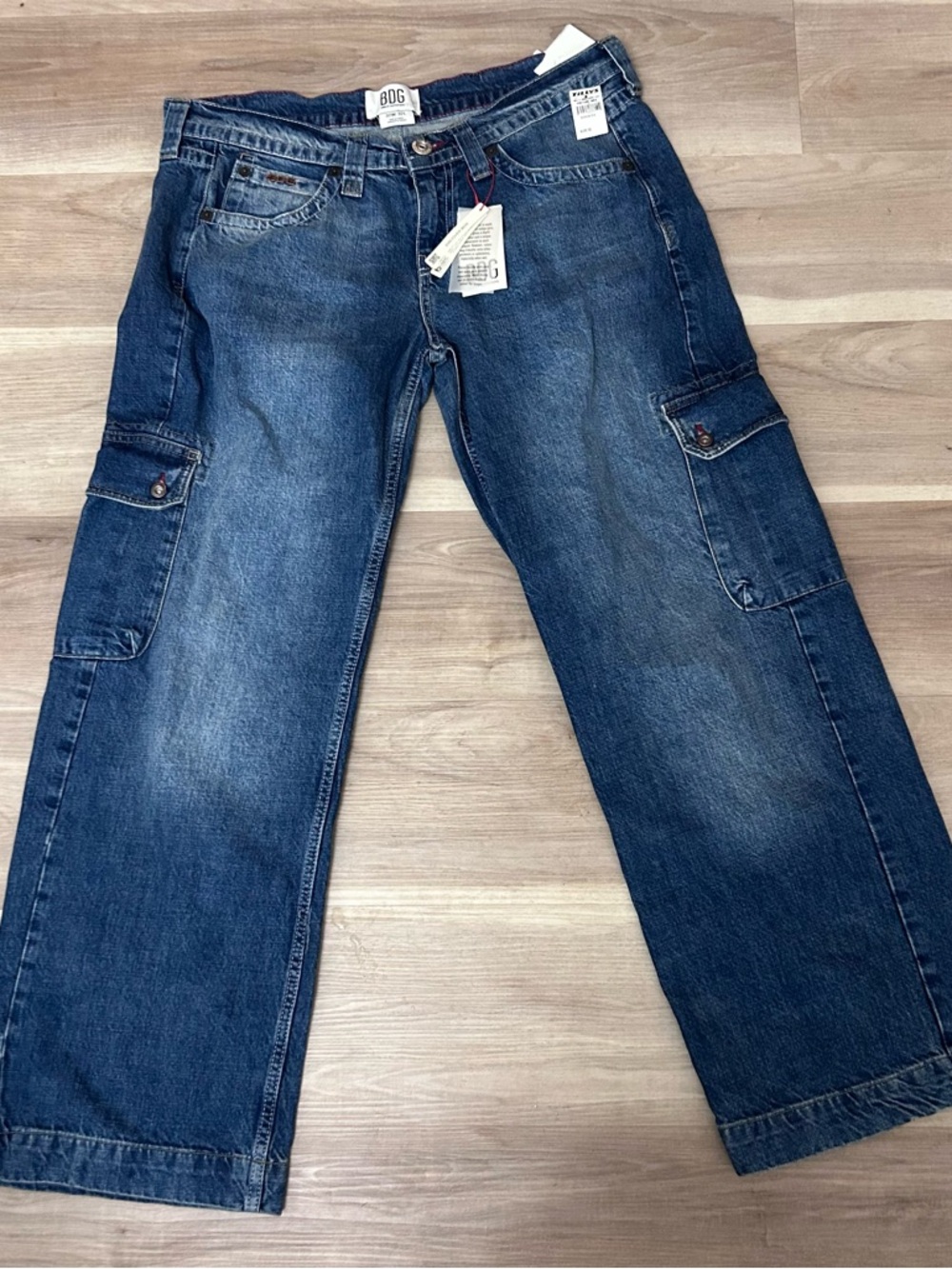 BDG Kayla Lowrider Blue Denim carpenter Jeans with Red Tag Accent size 32 x 32